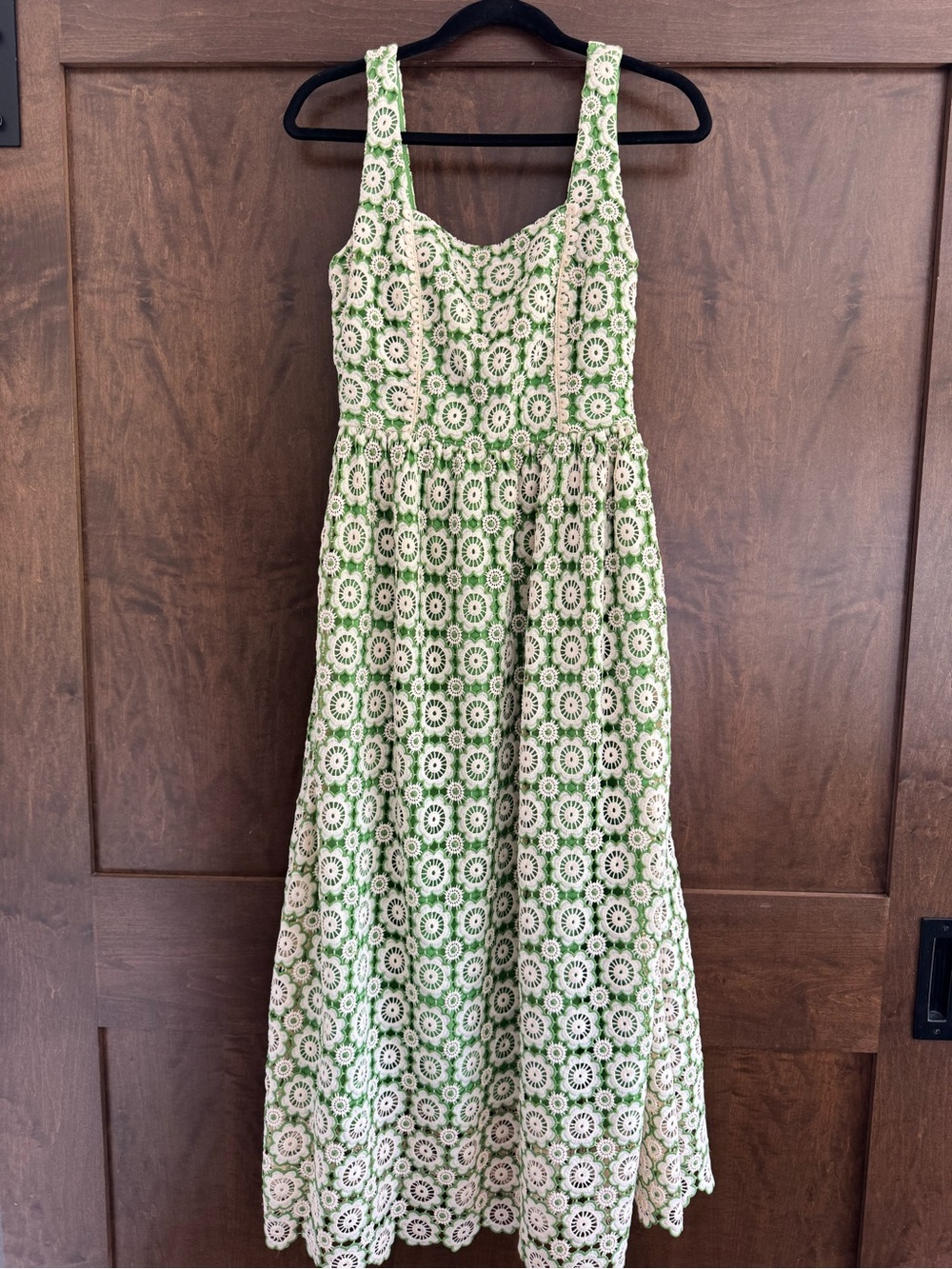 JUST ME IN THE MEADOW GREEN FLORAL EMBROIDERED MIDI DRESS NWOT